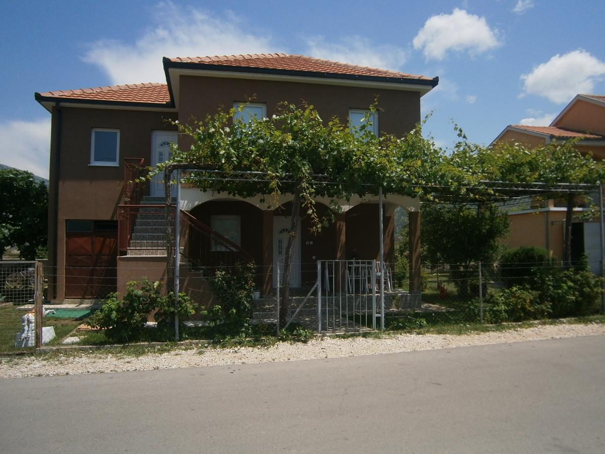 Apartman Boki 特雷比涅 外观 照片
